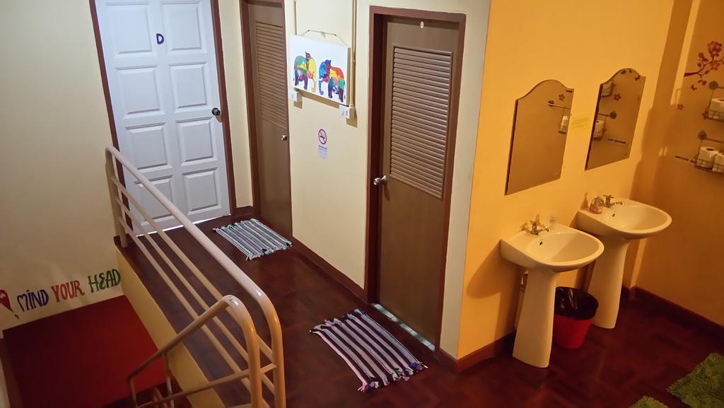 Pm Guesthouse เชียงใหม่ ภายนอก รูปภาพ
